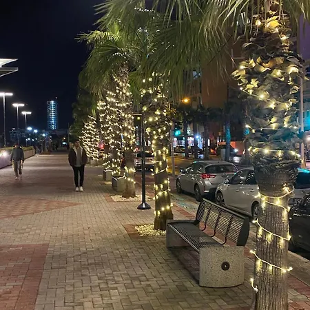 Beautiful 3br Triplex Penthouse With Hot-tub By 360 Estates *