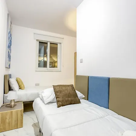 Beautiful 3br Triplex Penthouse With Hot-tub By 360 Estates Lejlighed Gzira