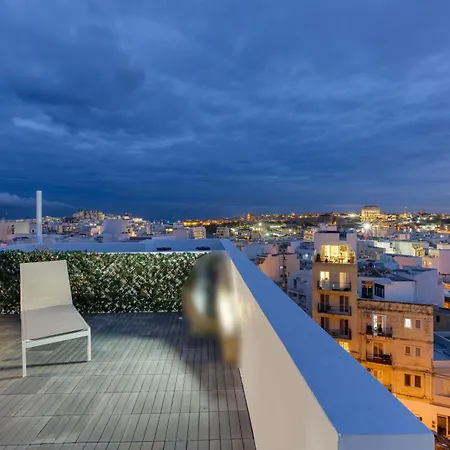 Beautiful 3br Triplex Penthouse With Hot-tub By 360 Estates Apartment Gzira