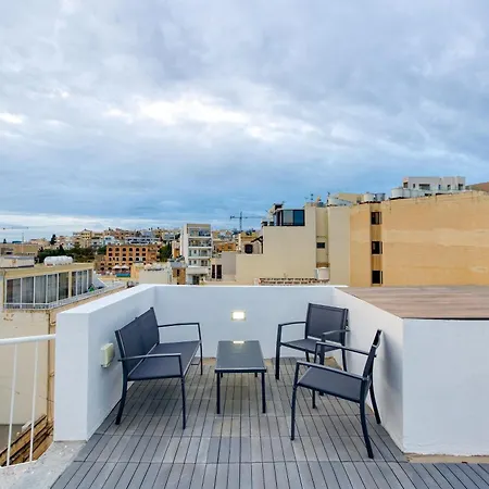 Beautiful 3br Triplex Penthouse With Hot-tub By 360 Estates Apartment *